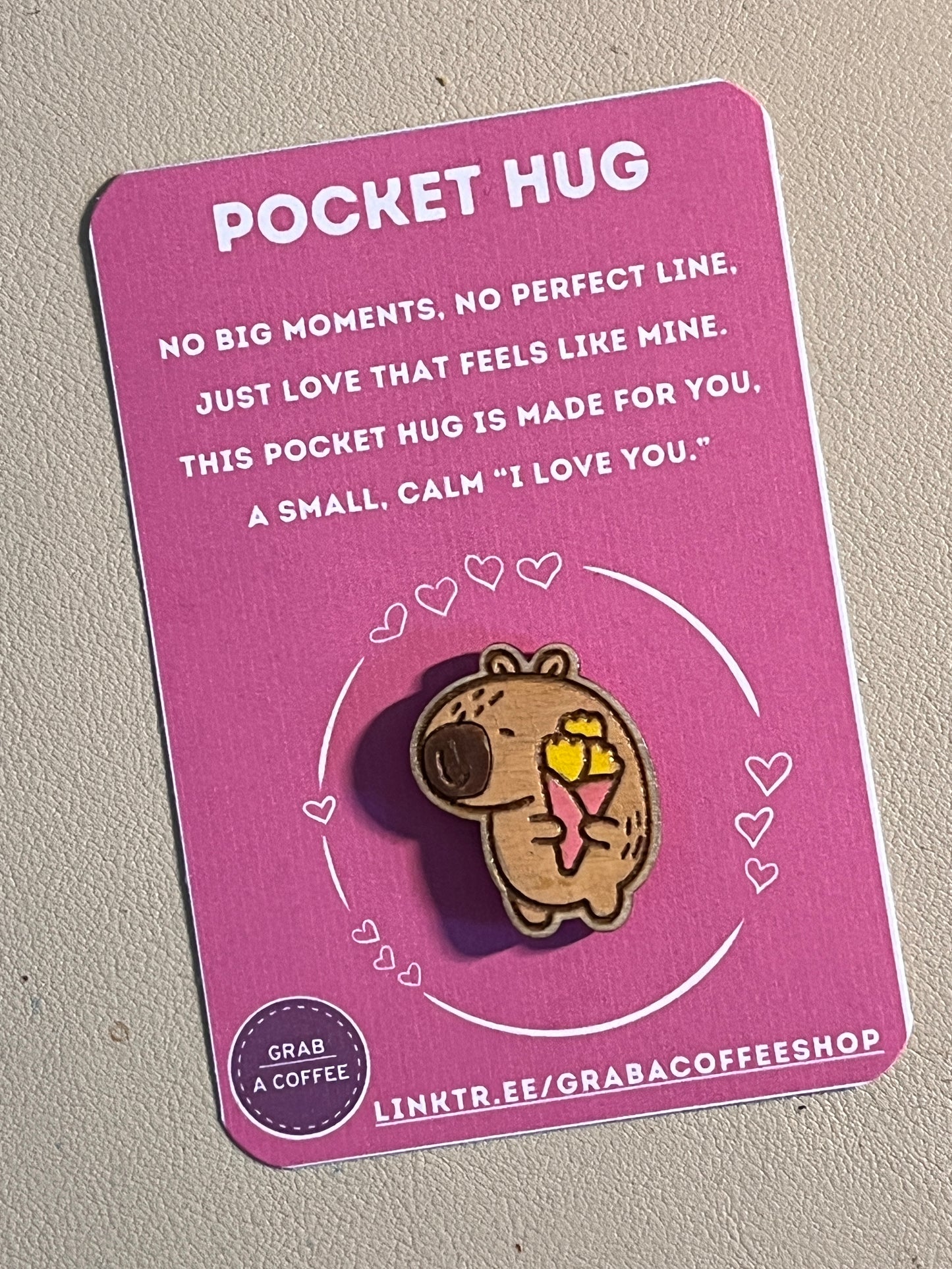 Wooden Capybara Pocket Hug Token – Hand‑Painted Mini Gift | 2 Styles + 2 Poem Cards