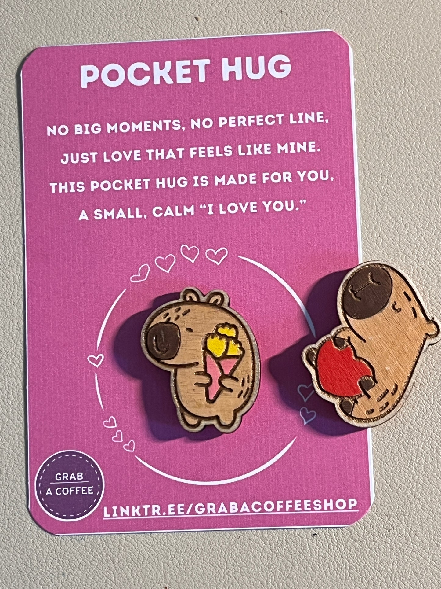 Wooden Capybara Pocket Hug Token – Hand‑Painted Mini Gift | 2 Styles + 2 Poem Cards