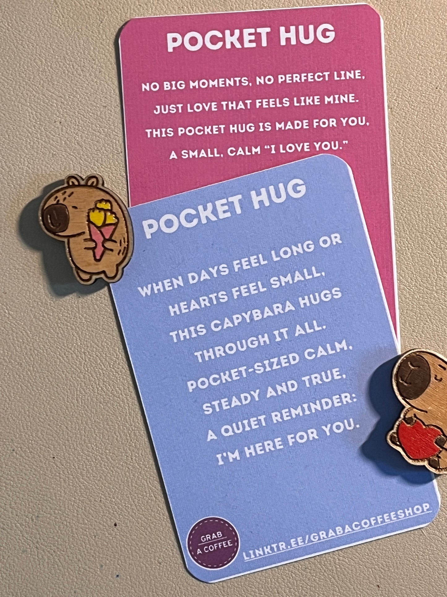 Wooden Capybara Pocket Hug Token – Hand‑Painted Mini Gift | 2 Styles + 2 Poem Cards