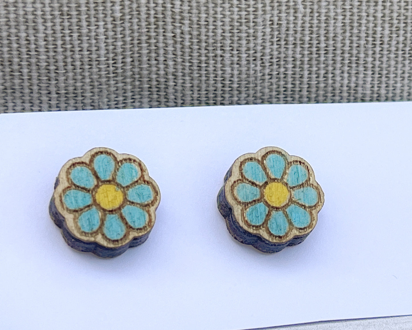 Daisy Flower Stud Earrings — Handmade Laser Cut Plywood, White or Blue, Floral Nature Jewellery
