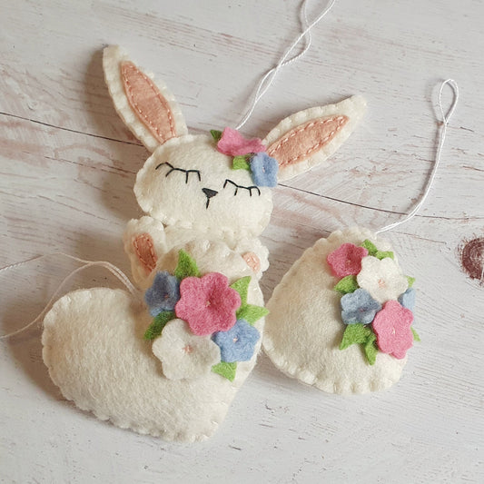 white rabbit, heart and Easter egg felt ornament